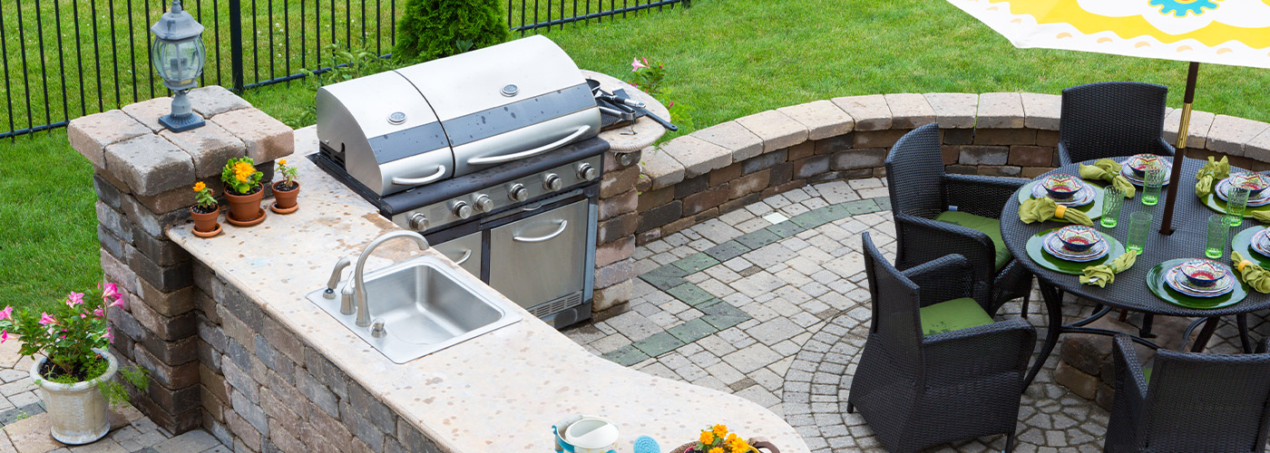 Outdoor Kitchens